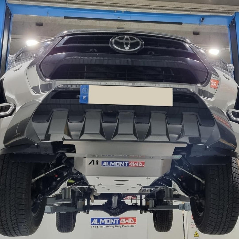 TOYOTA HILUX KUN SERIES REVO 2016> 88-Original front bumper HILUX D4D REVO GX