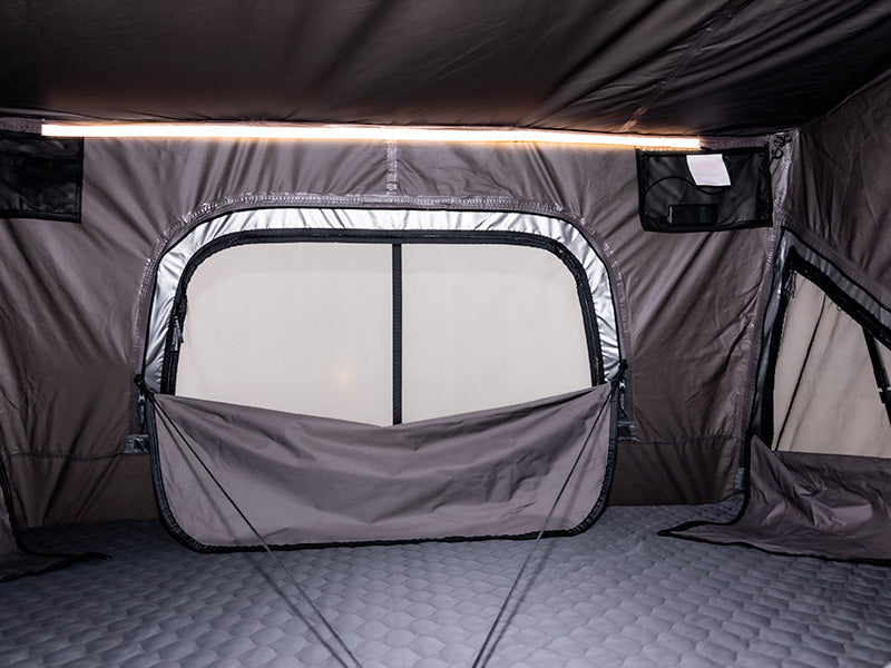 Wild Land - Tenda da tetto rigida in alluminio LAREIRA 140