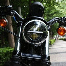 FARO DELANTERO LED CON CARCASA GRANDE DE 7" - CROMADO