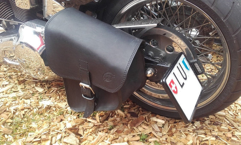 BOLSA CHOPPERS "PACH" EN PIEL DE TORO - PARA MOTO HD -