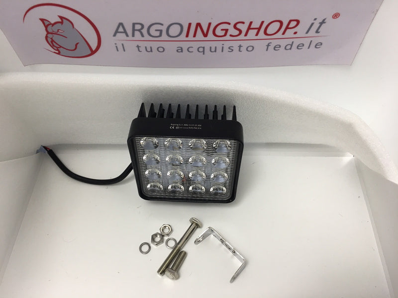 FOCO LED CUADRADO PARA JEEP WRANGLER - 48W -