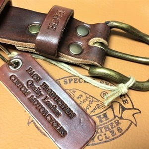 CINTURÓN DE PIEL LÍNEA "PACH" GROSOR 4/4.5MM