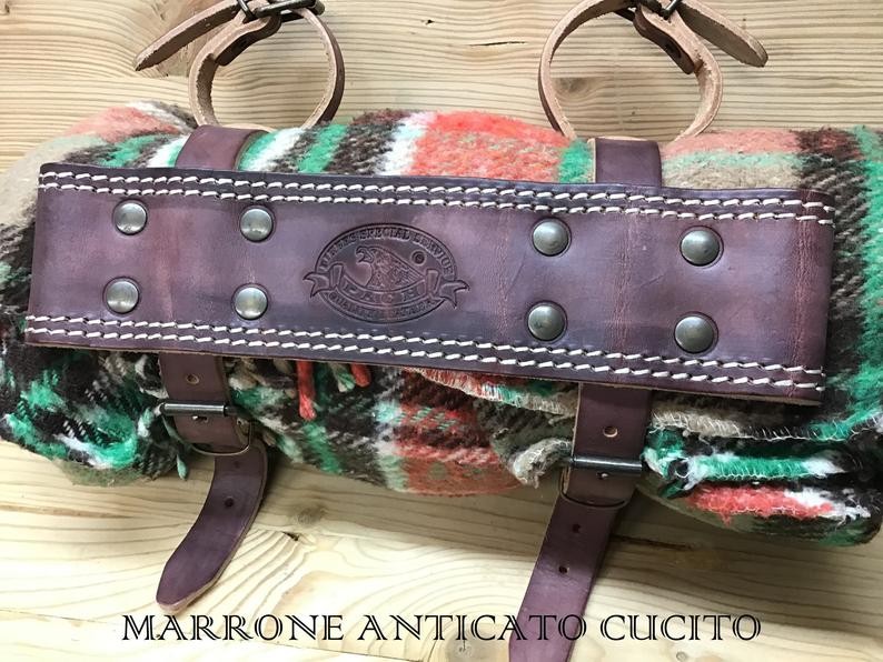 PORTA MANTAS PARA MOTO LINEA "PACH" EN PIEL DE 4MM