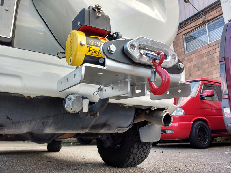 Base verricello universale FourWheeler per attacco gancio traino