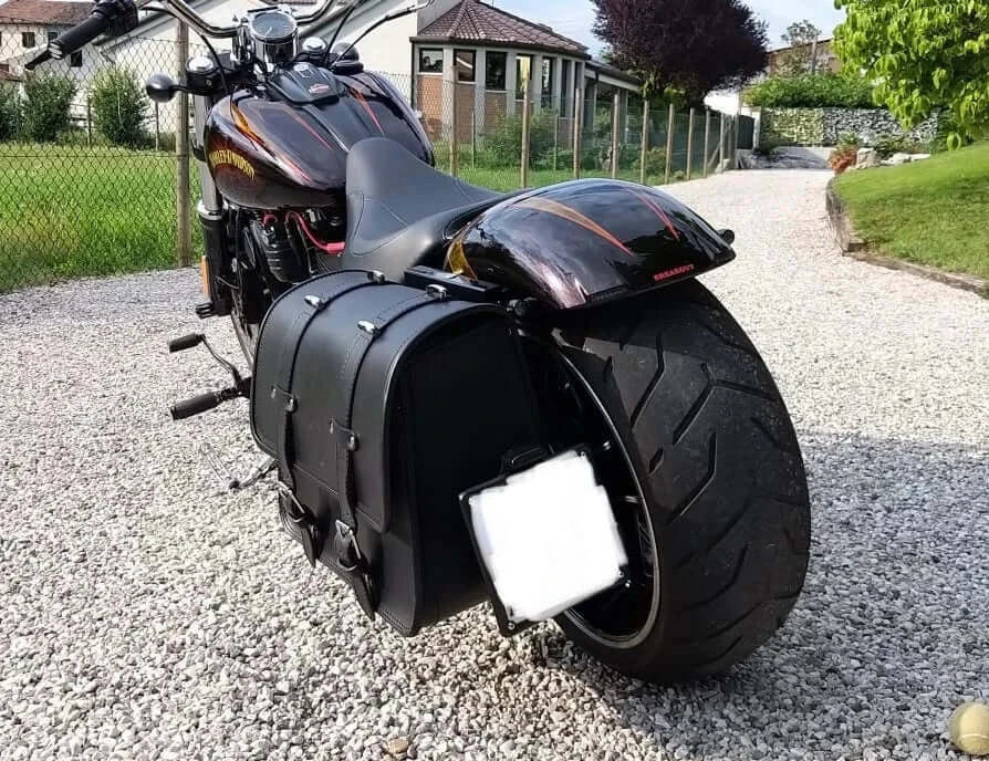 Borsa lateale moto custom SOFTAIL, Custom leather bag, cuoio toscano 4 mm.-Nero – immagine 6