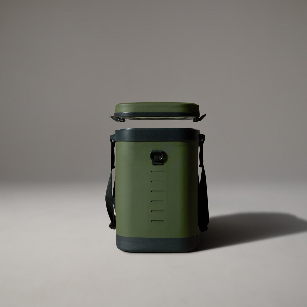 Dometic Recon Softside ZL 21 litri in uso all’aperto, foto ufficiale Dometic 3