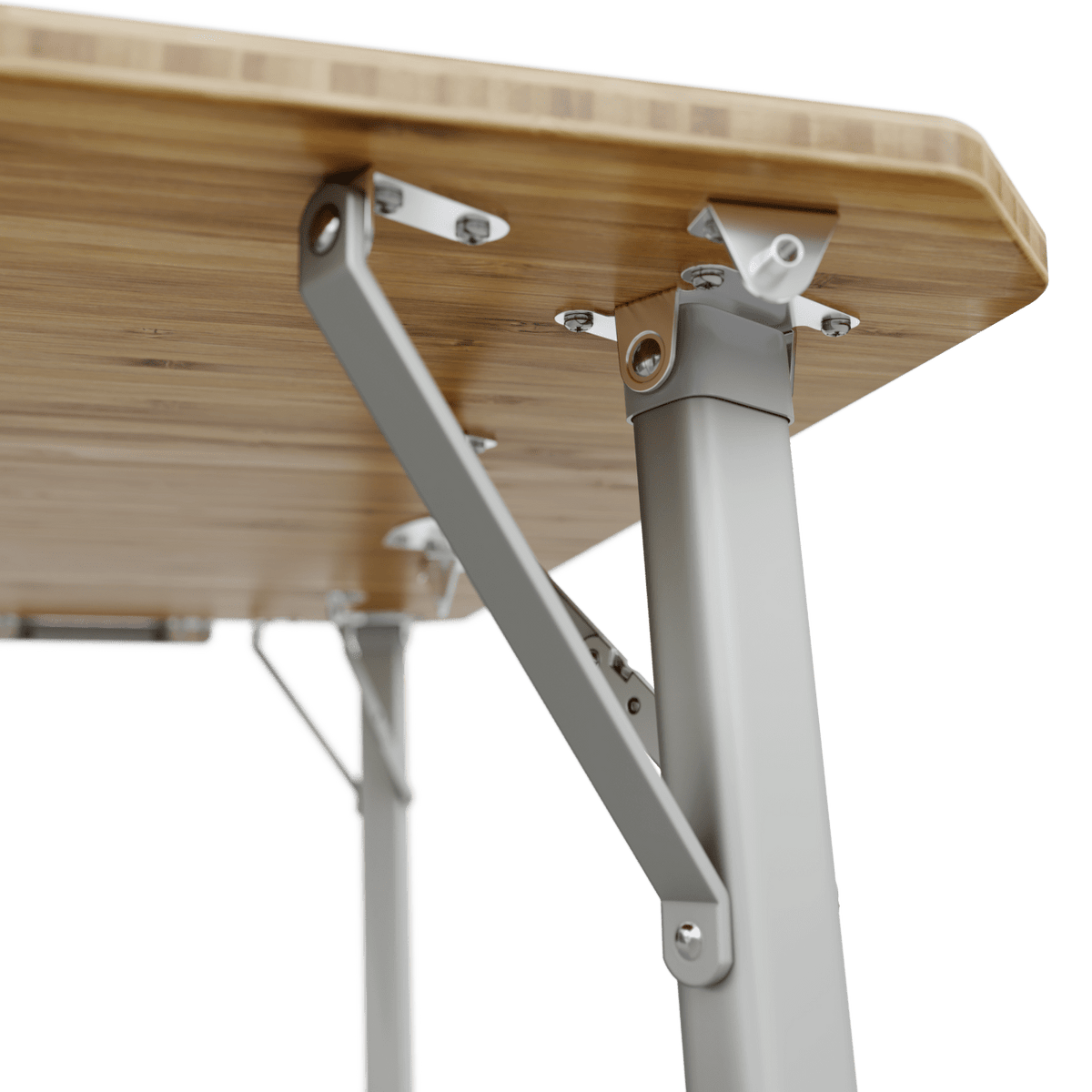 Snodo e puntone delle gambe sotto il piano in bambù del Dometic GO Compact Camp Table
