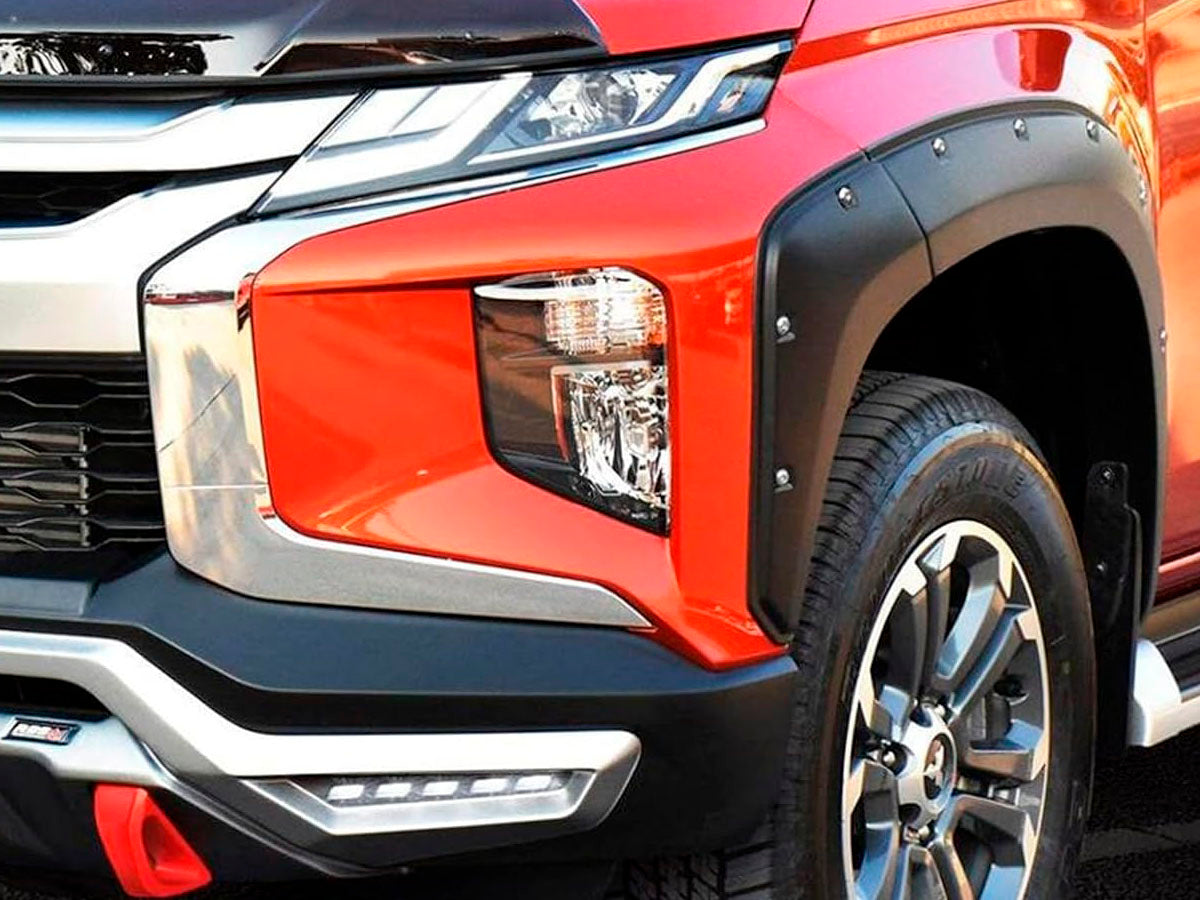 Allargamenti passaruota XXL in ABS 45 mm (6 pezzi) – Mitsubishi L200 2019–2024
