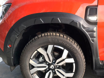 Kit allargamenti passaruota 8 pezzi – Dacia Duster 2017–2024