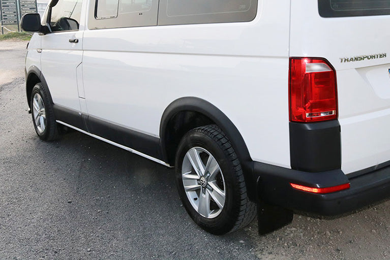 Kit 11 allargamenti passaruota e modanature – VW Transporter T6 2015–2019 passo corto