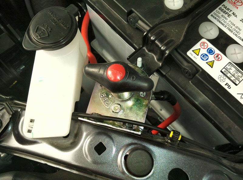 Staccabatteria marino FourWheeler blindato e stagno