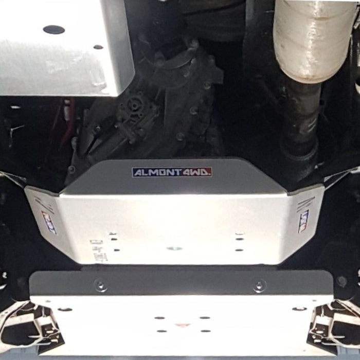 MERCEDES BENZ SPRINTER 3 4X4 July 2019 - September 2022 272-Manual/automatic transmission - transfer skid plate (NOTICE n. 7)