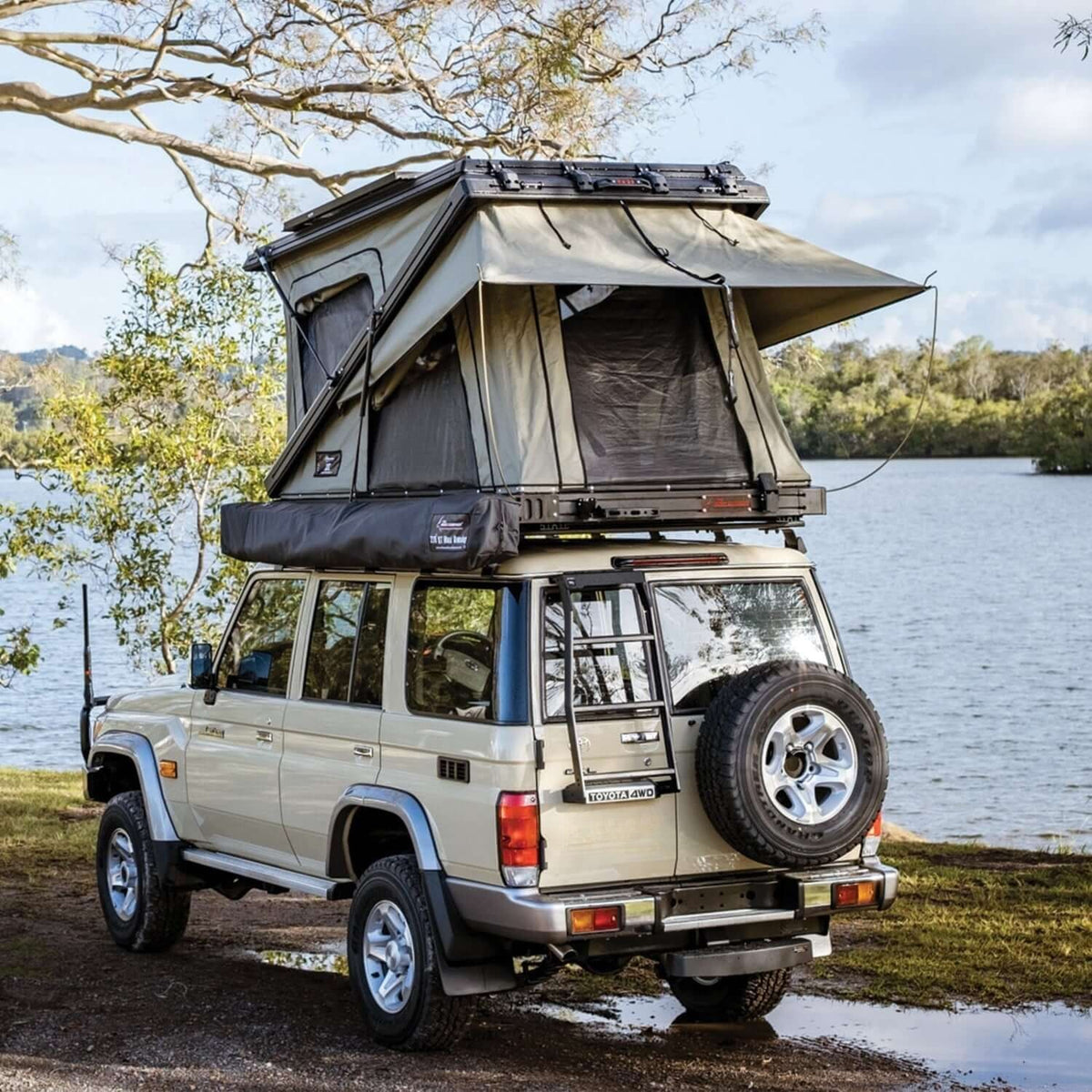 The Bush Company Tenda da Tetto TX27 Hardshell Rooftop Tent