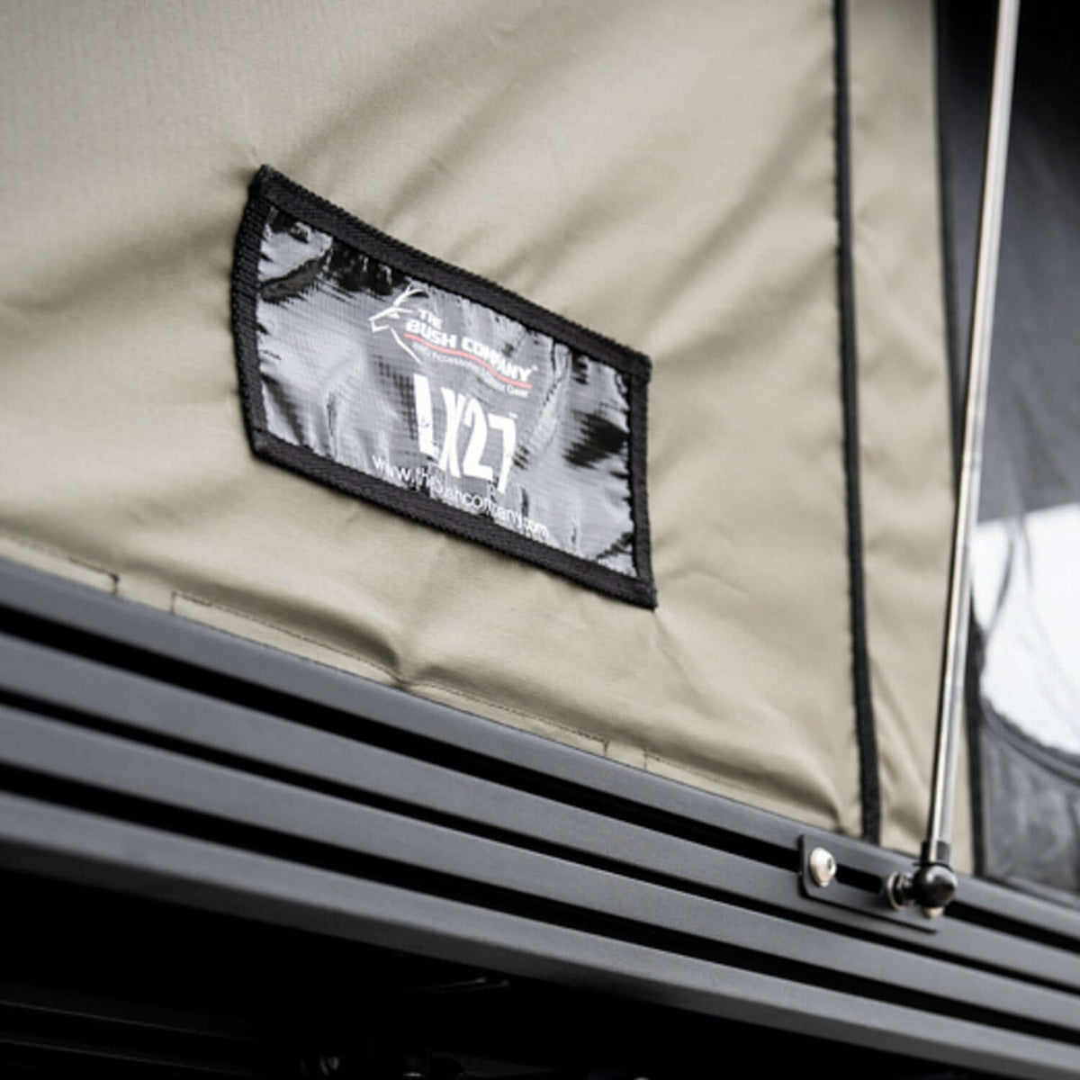 The Bush Company Tenda da tetto LX27 Lightweight 