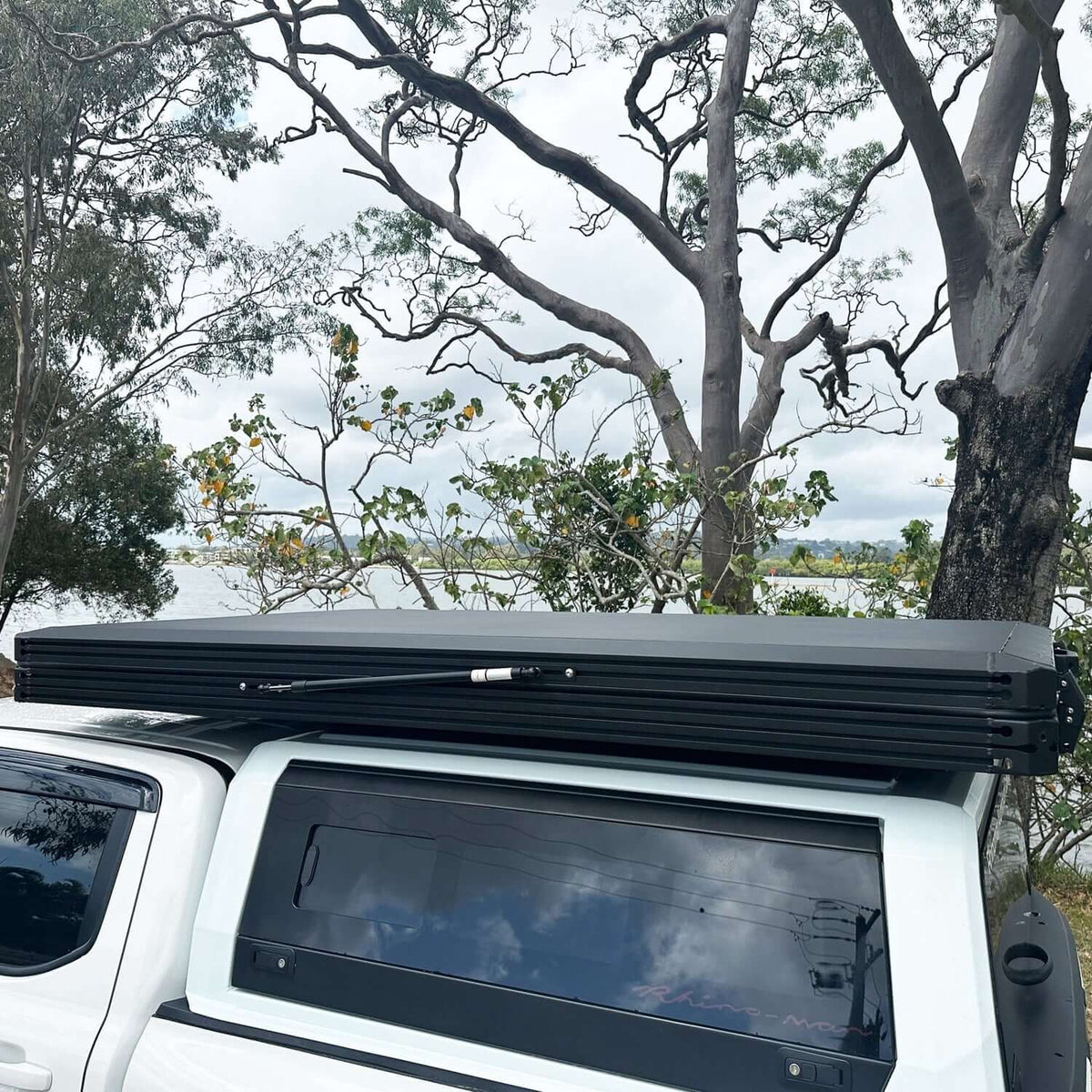The Bush Company Tenda da tetto LX27 Lightweight 