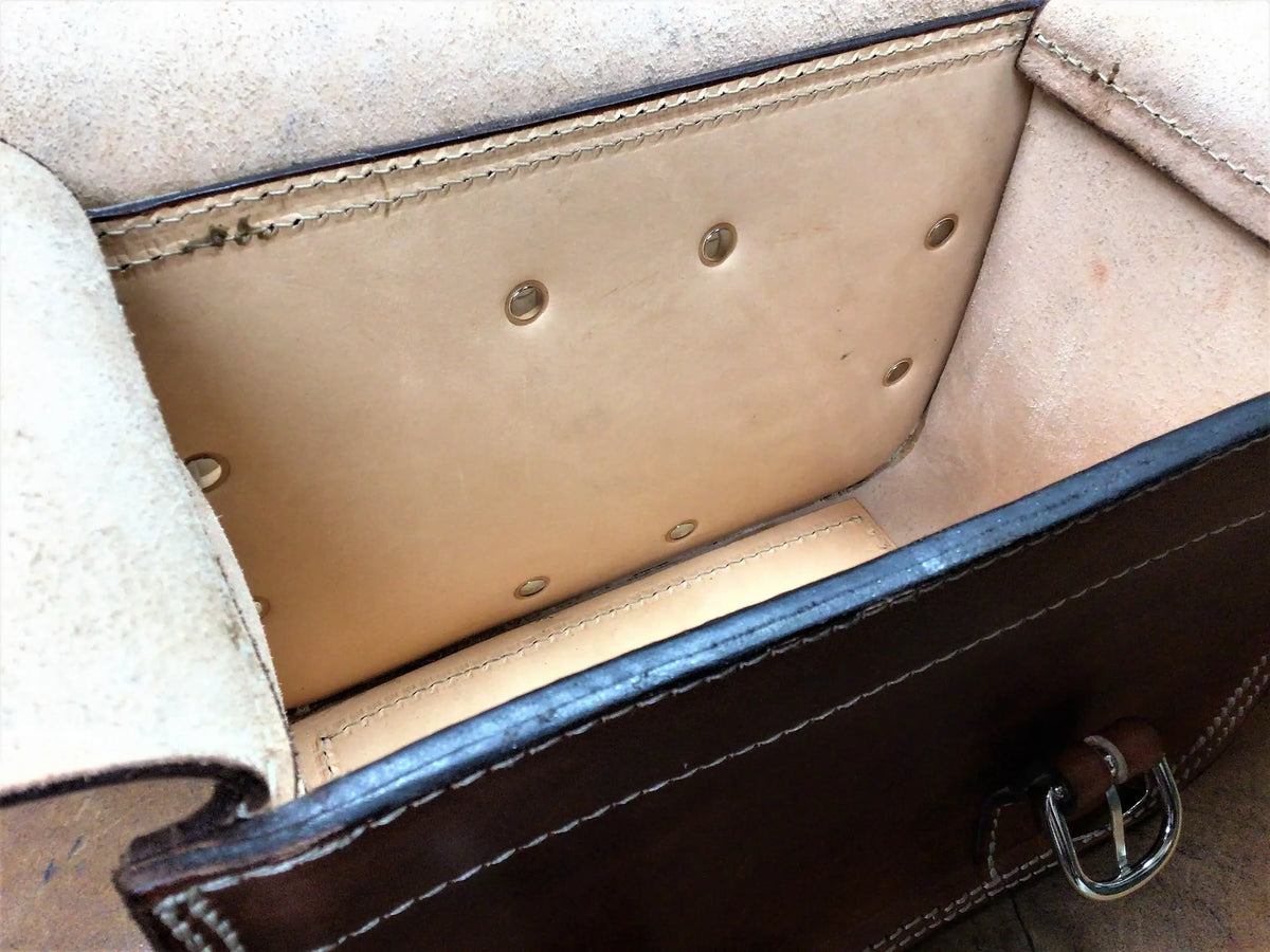 Borsa da viaggio in cuoio 3.5-4 mm. per portapacchi posteriore della tua Vespa e moto custom- NERO – immagine 5