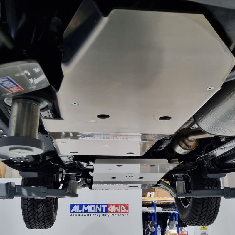 FORD RANGER RAPTOR 2019-2022 2.0Bi-Turbo 443 Placa protectora del tanque de combustible