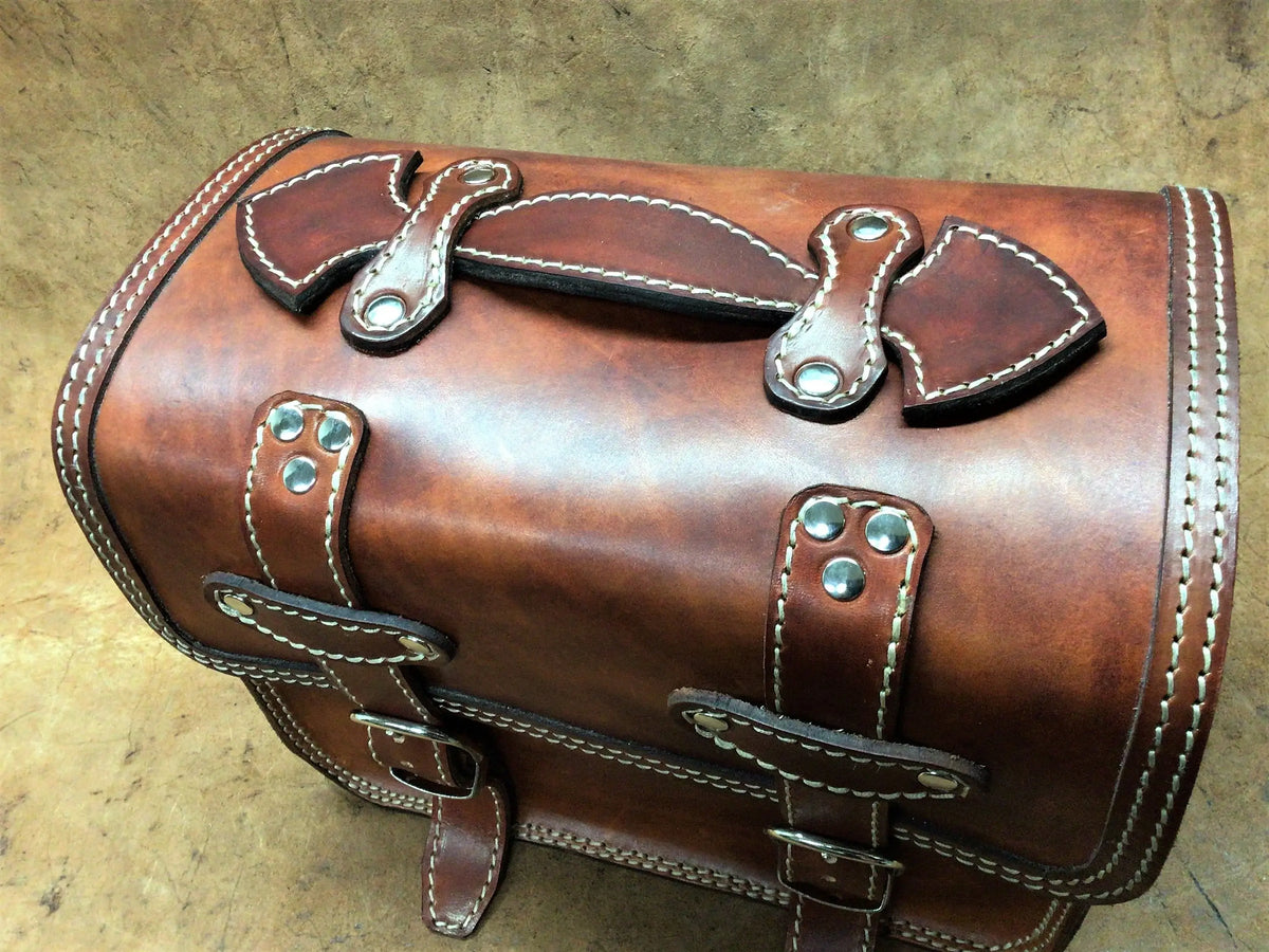 Borsa da viaggio in cuoio 3.5-4 mm. per portapacchi posteriore della tua Vespa e moto custom- NERO – immagine 7