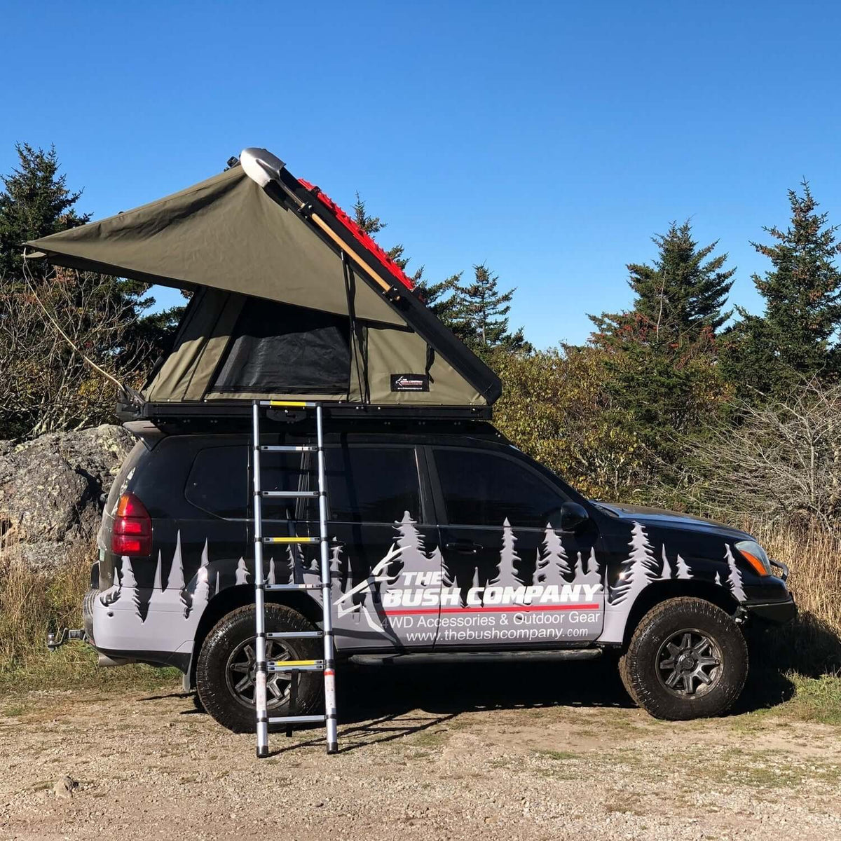 The Bush Company Tenda da tetto Ax27 Clampshell Rooftop tent