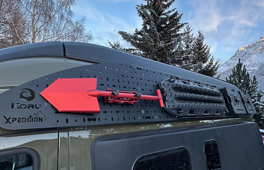 Lamina superiore porta oggetti Koru Soluciones per furgoni MAN TGE, Mercedes Sprinter 907 e VW Crafter”