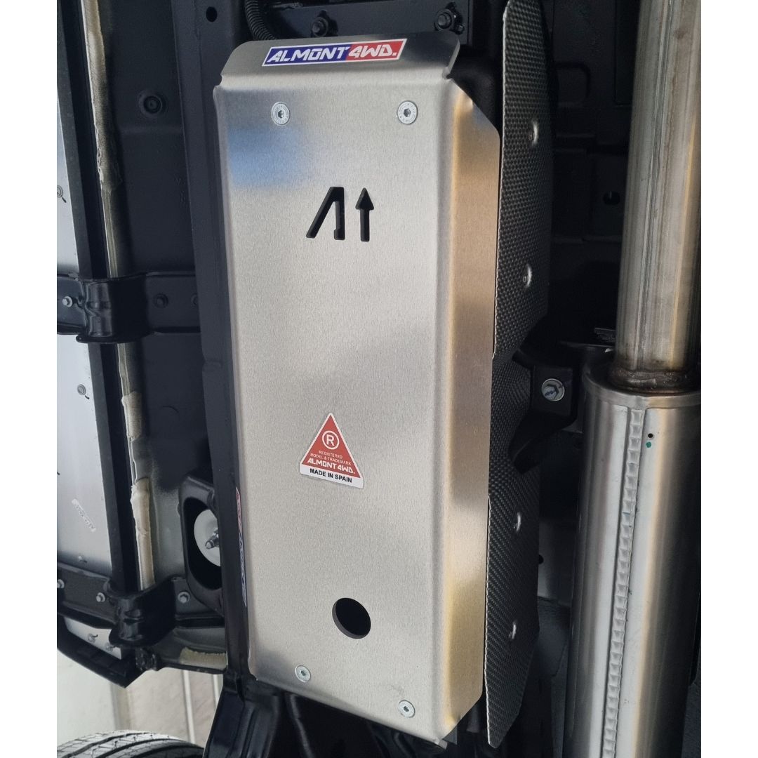 Protezione serbatoio AdBlue Almont4WD 6 mm – BAW 212 T01 2.0T Adventure 4x4 2025> diesel – codice PDB212D26