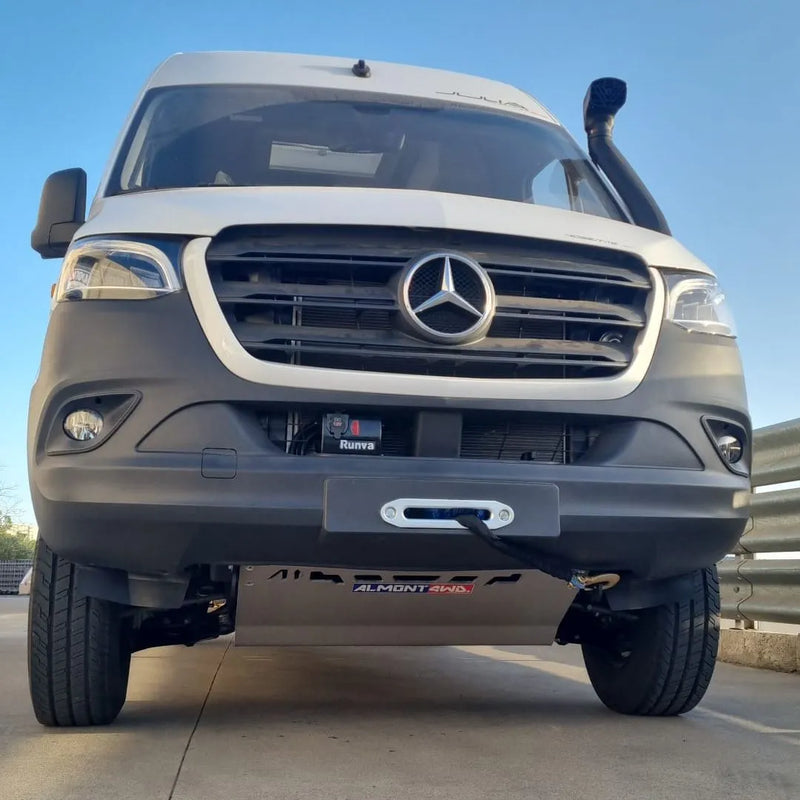 Supporto verricello Almont4WD in acciaio F105 6 mm – Mercedes-Benz Sprinter W907 4x4 e 4Matic 2019> – codice WBMB967 – foto 5