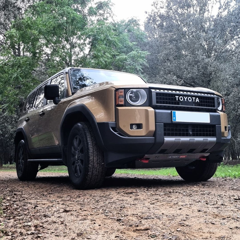 Protezione anteriore con punto di recupero Almont4WD 8 mm – Toyota Land Cruiser J250 2024> – codice PDT25A8 – foto 4