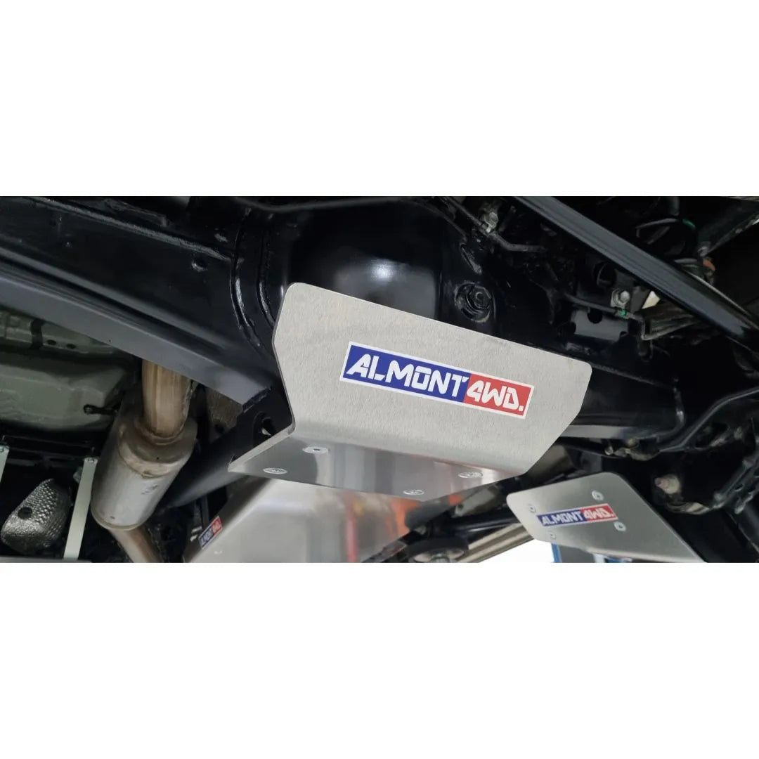 Protezione differenziale posteriore Almont4WD 8 mm – Toyota Land Cruiser J250 2024> – codice PDT25DIF8 – foto 2