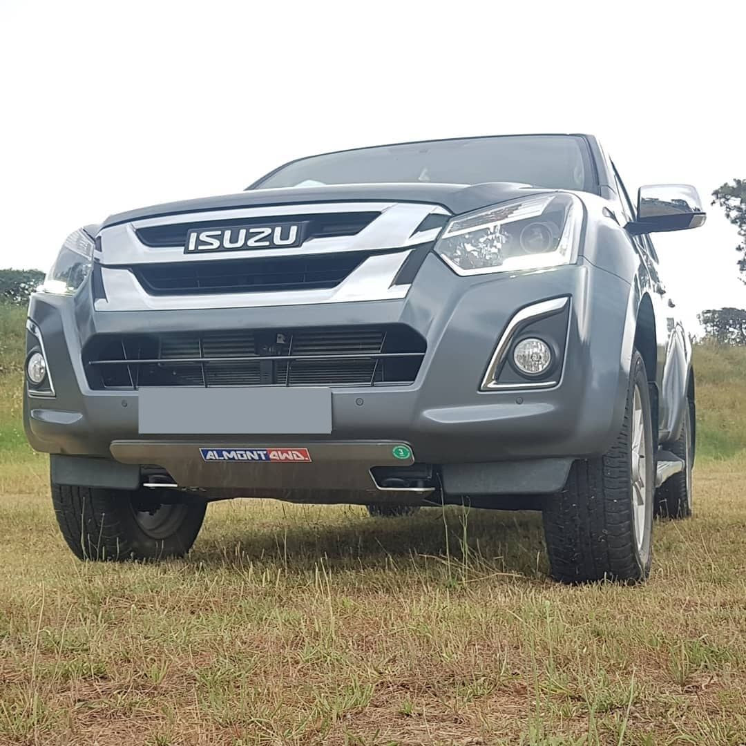 Protezione anteriore Almont4WD PDIMA8 per Isuzu Rodeo / Chevrolet LUV 4x4 – foto 1
