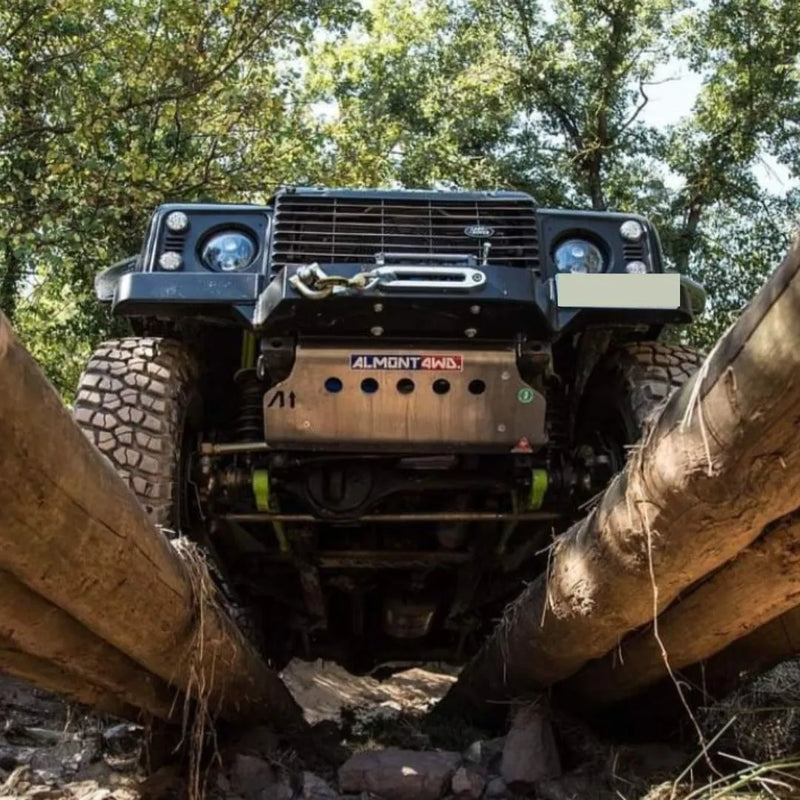 Protezione anteriore Almont4WD PDLR190A8 per Land Rover Defender 130 (classico) – foto 4