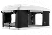 Tenda da tetto AutoHome Airtop Plus, guscio Bianco – porte finestre aperte