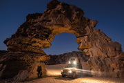 Tenda da tetto AutoHome Airtop Plus, guscio Bianco – campo notturno nel deserto