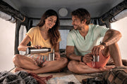 Tenda da tetto AutoHome Airtop Plus, guscio Bianco – colazione in tenda