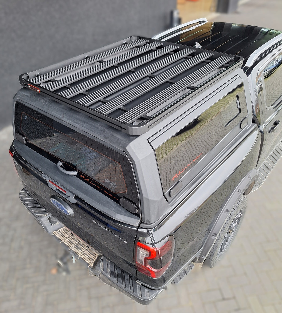 Portapacchi Rhinoman Explorer 1400 × 1200 mm per hard top doppia cabina, con kit di montaggio