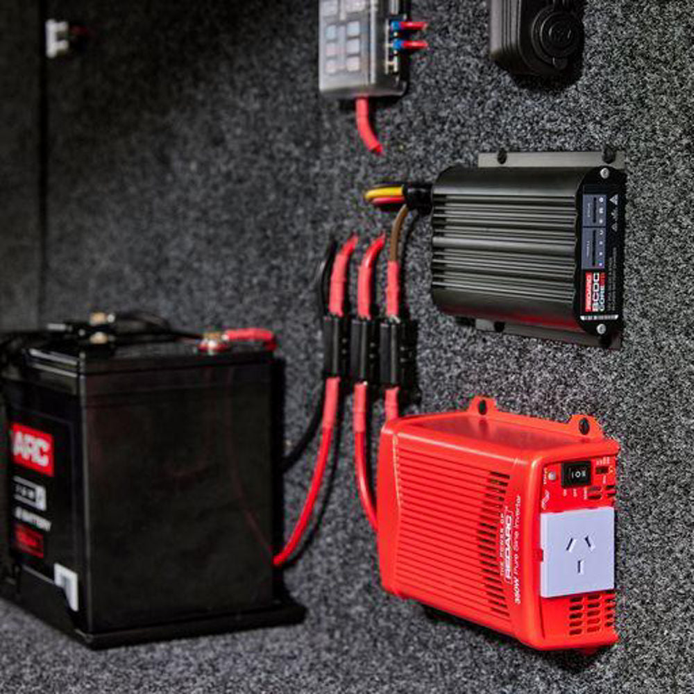 Caricatore DC-DC Redarc BCDC Core 40 A per abitacolo