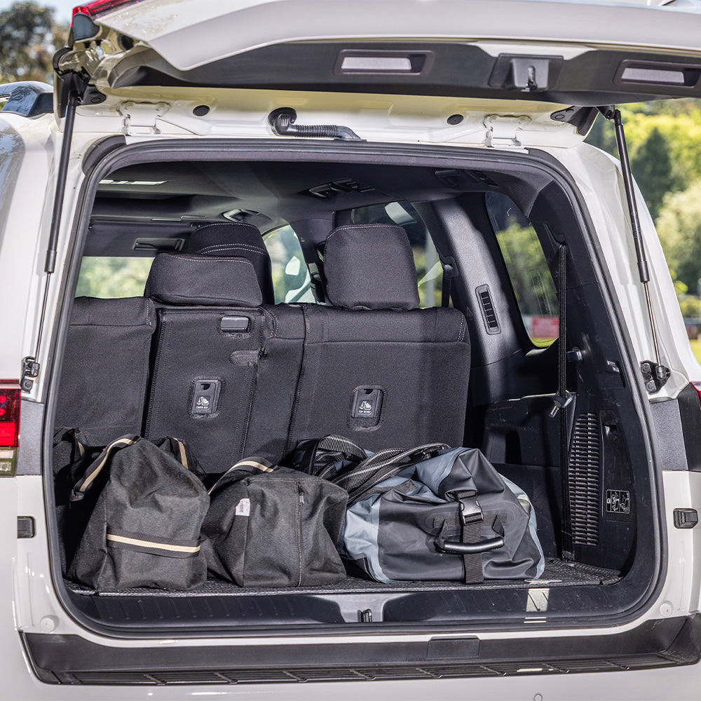 Vasca baule in TPE – Toyota Land Cruiser 300 7 posti