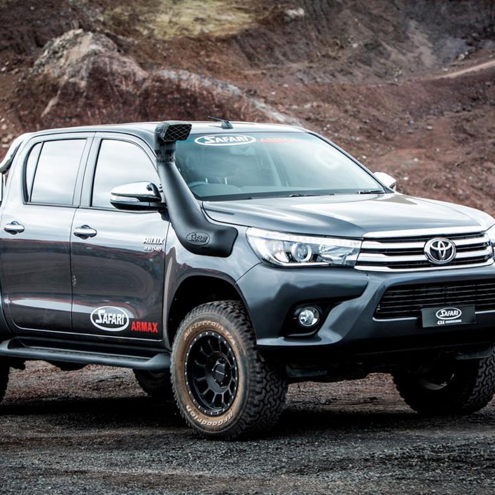 Snorkel Safari Armax ad alta portata – Toyota Hilux 2,8 l diesel dal 2021