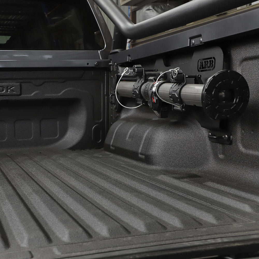 Supporto di fissaggio per cric idraulico JACK – Ford Ranger e VW Amarok senza Sport Lid