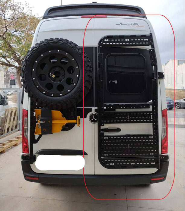 Koru Mercedes-Benz Sprinter 907 Supporto posteriore accessori tubolare