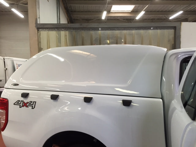 Linextras Starlux – Hard top in vetroresina Ford Ranger 2012–2016 Extra Cab senza finestrini laterali – foto 4