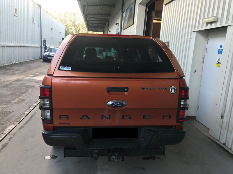 Linextras Starlux – Hard top in vetroresina Ford Ranger 2016–2022 Double Cab con finestrini laterali – foto 3