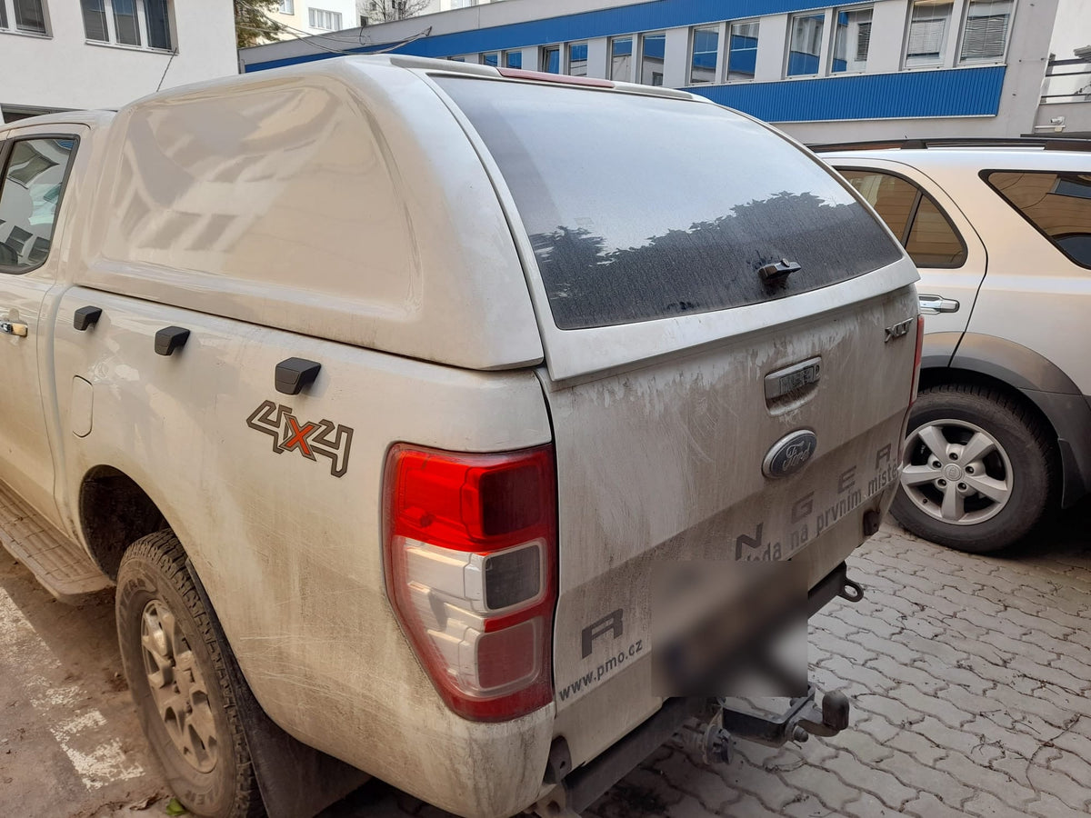 Linextras Starlux – Hard top in vetroresina Ford Ranger 2016–2022 Double Cab senza finestrini laterali – foto 7