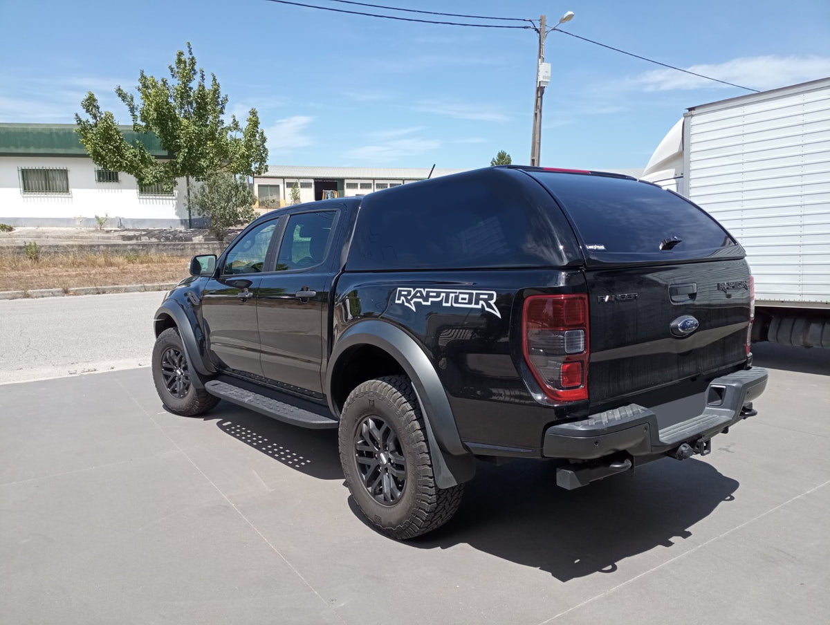 Linextras Starlux – Hard top in vetroresina Ford Ranger Raptor 2019–2022 Double Cab senza finestrini laterali – foto 1