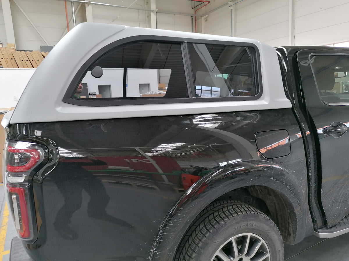 Linextras Starlux – Hard top in vetroresina GWM Poer / P-Series 2020+ Double Cab con finestrini laterali – foto 2