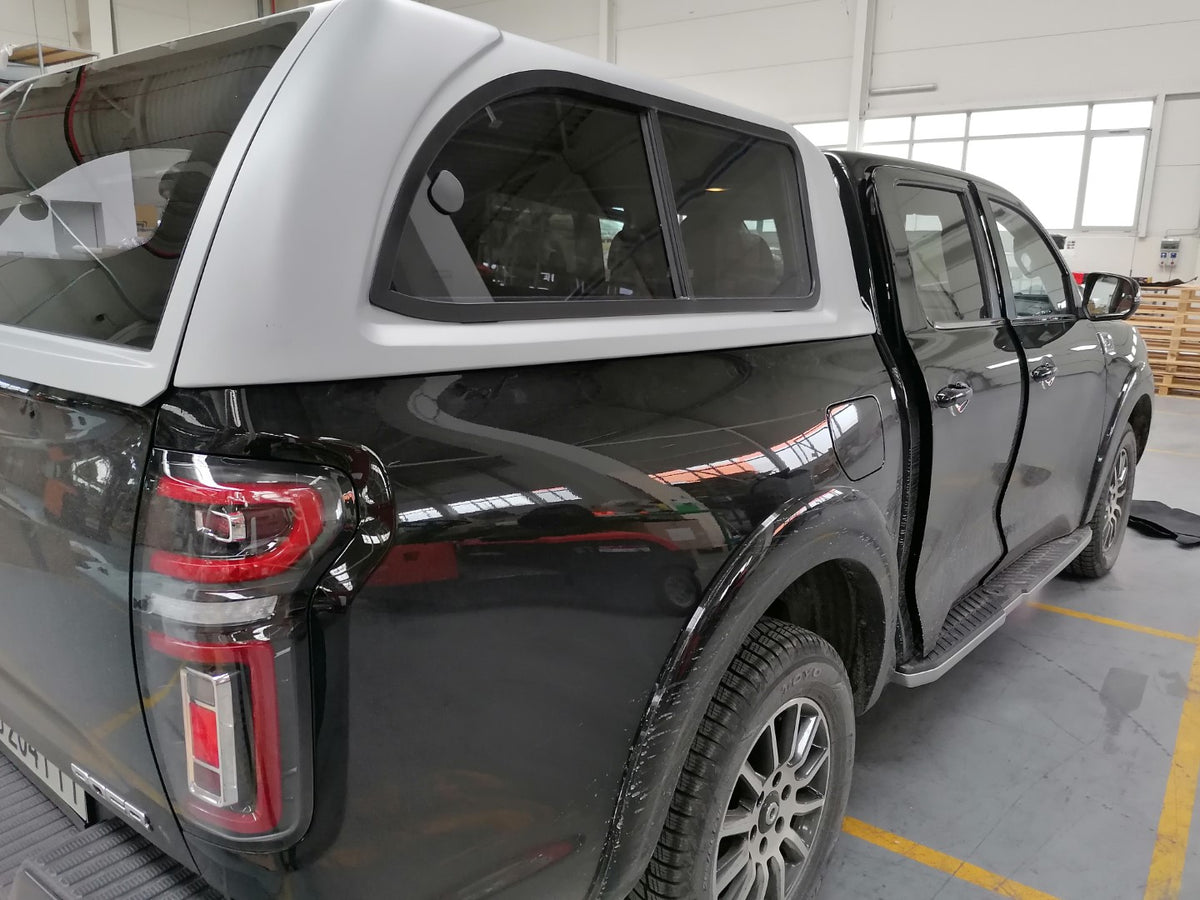 Linextras Starlux – Hard top in vetroresina GWM Poer / P-Series 2020+ Double Cab con finestrini laterali – foto 4