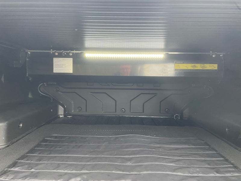 Linextras Top-Roll Line EVO elettrico – Copertura avvolgibile cassone KGM Musso EV 2025+ Double Cab – foto 4