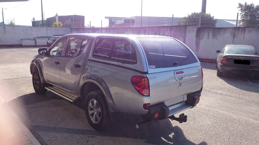 Linextras Starlux – Hard top in vetroresina Mitsubishi L200 / Triton 2006–2010 Double Cab con finestrini laterali – foto 1