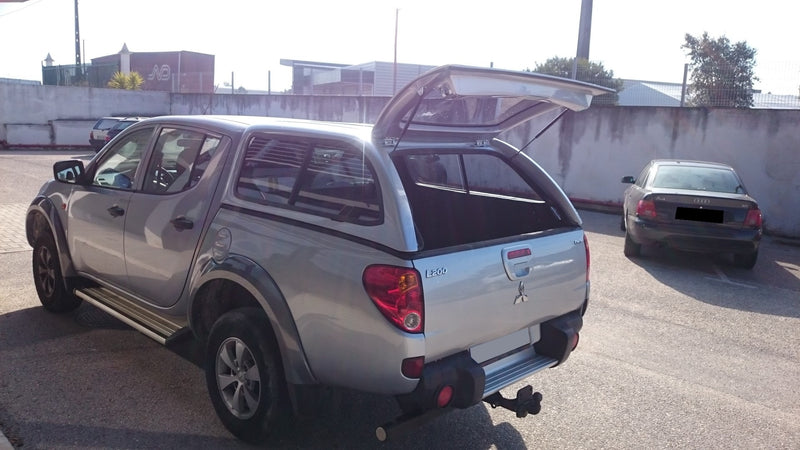 Linextras Starlux – Hard top in vetroresina Mitsubishi L200 / Triton 2006–2010 Double Cab con finestrini laterali – foto 6