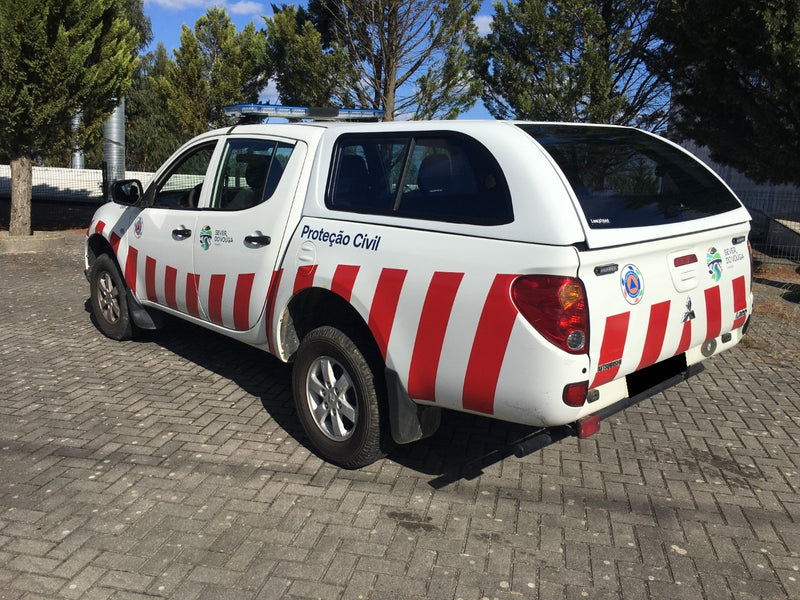 Linextras Starlux – Hard top in vetroresina Mitsubishi L200 / Triton 2010–2015 Double Cab con finestrini laterali – foto 3