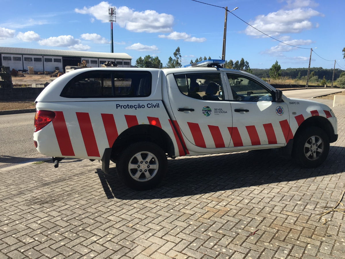 Linextras Starlux – Hard top in vetroresina Mitsubishi L200 / Triton 2010–2015 Double Cab con finestrini laterali – foto 6